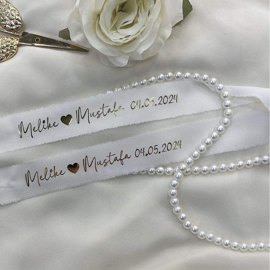 Dökülen İncili Ham İpek Yüzük Kurdelesi (En:2,5cm)