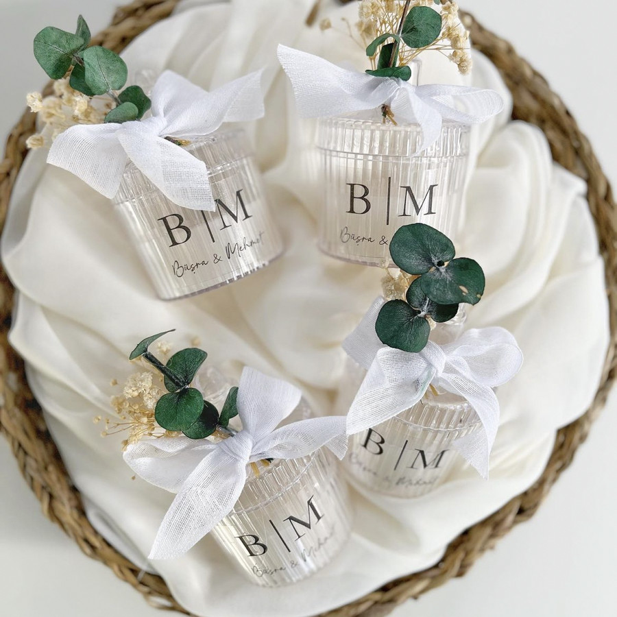 Mika tırtıklı mum (Süslemeli)