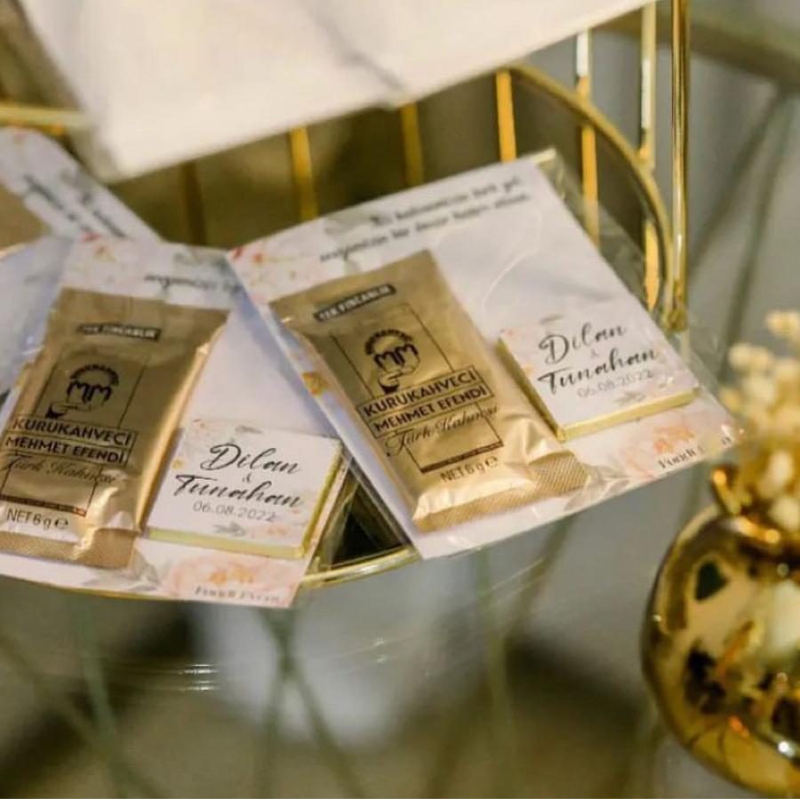 Kartlı Çikolata + Kahve  Hediyelik (Model 1)