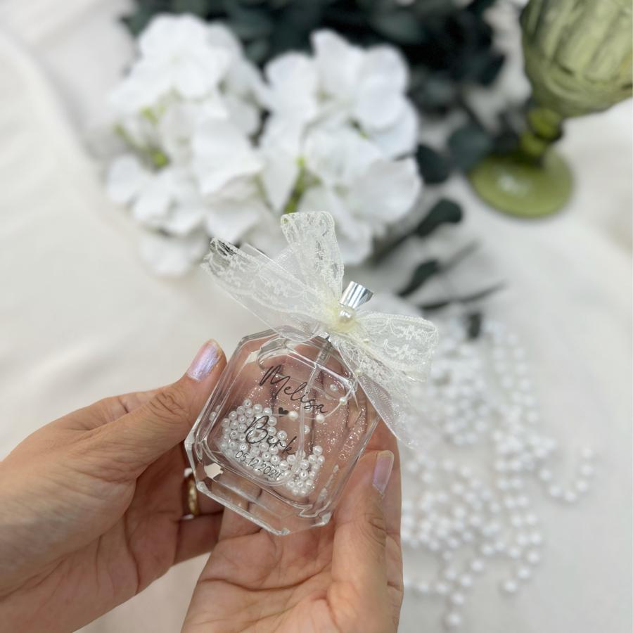 Köşeli Lüks Cam Şişe Kolonya (30 ml) ( İnci ve Sim Eklentili)