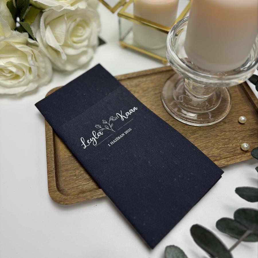 Siyah İsme Özel Kumaş Dokulu Peçete (Beyaz Baskılı) (Namse of the Flowers)