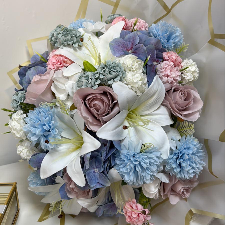 Buket İsteme Çiçeği (Mavi-Pembe Tonlar)