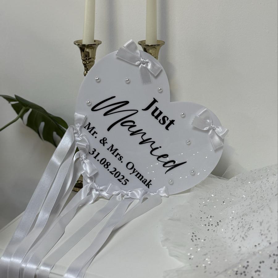 İsme Özel Kalpli Araç Plakalığı